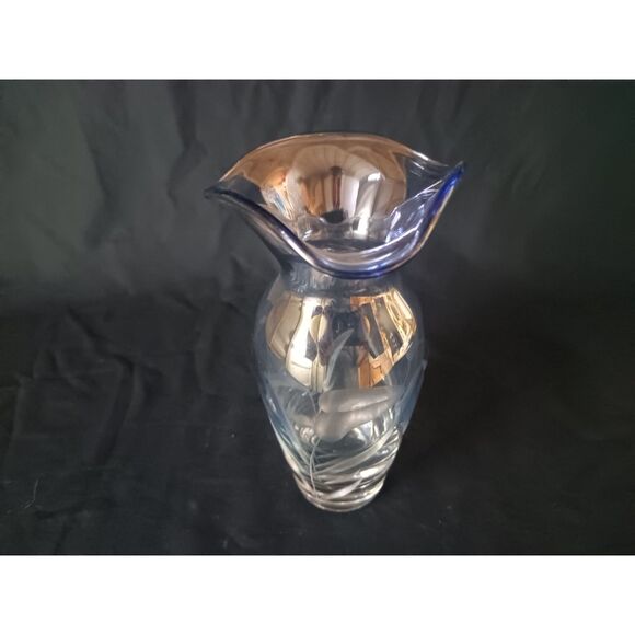 Clear Thick Smoky Glass Vase With Etched Floral Patterns from Noble Excellence - Picture 5 of 10